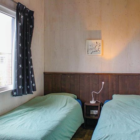 Beautiful Home In Sint-Annaland With Wifi Buitenkant foto